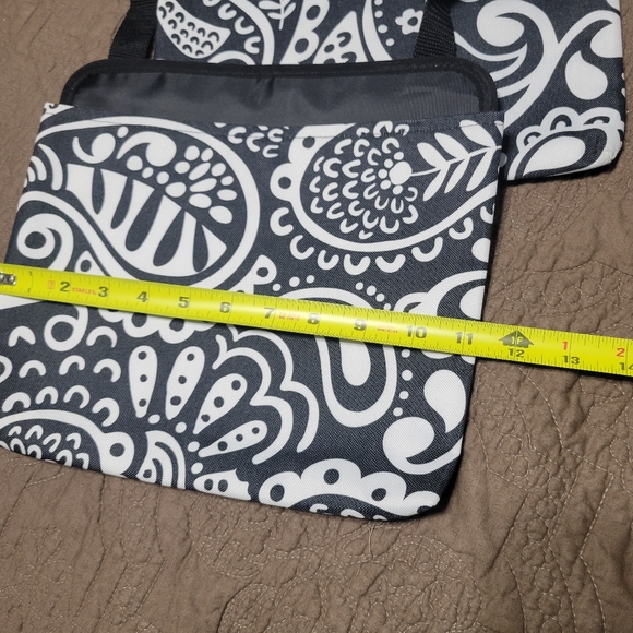 Thirty One Bag Hanging Oh Snap Pocket Pouch Black White Links BONUS PopUp - Picture 13 of 16